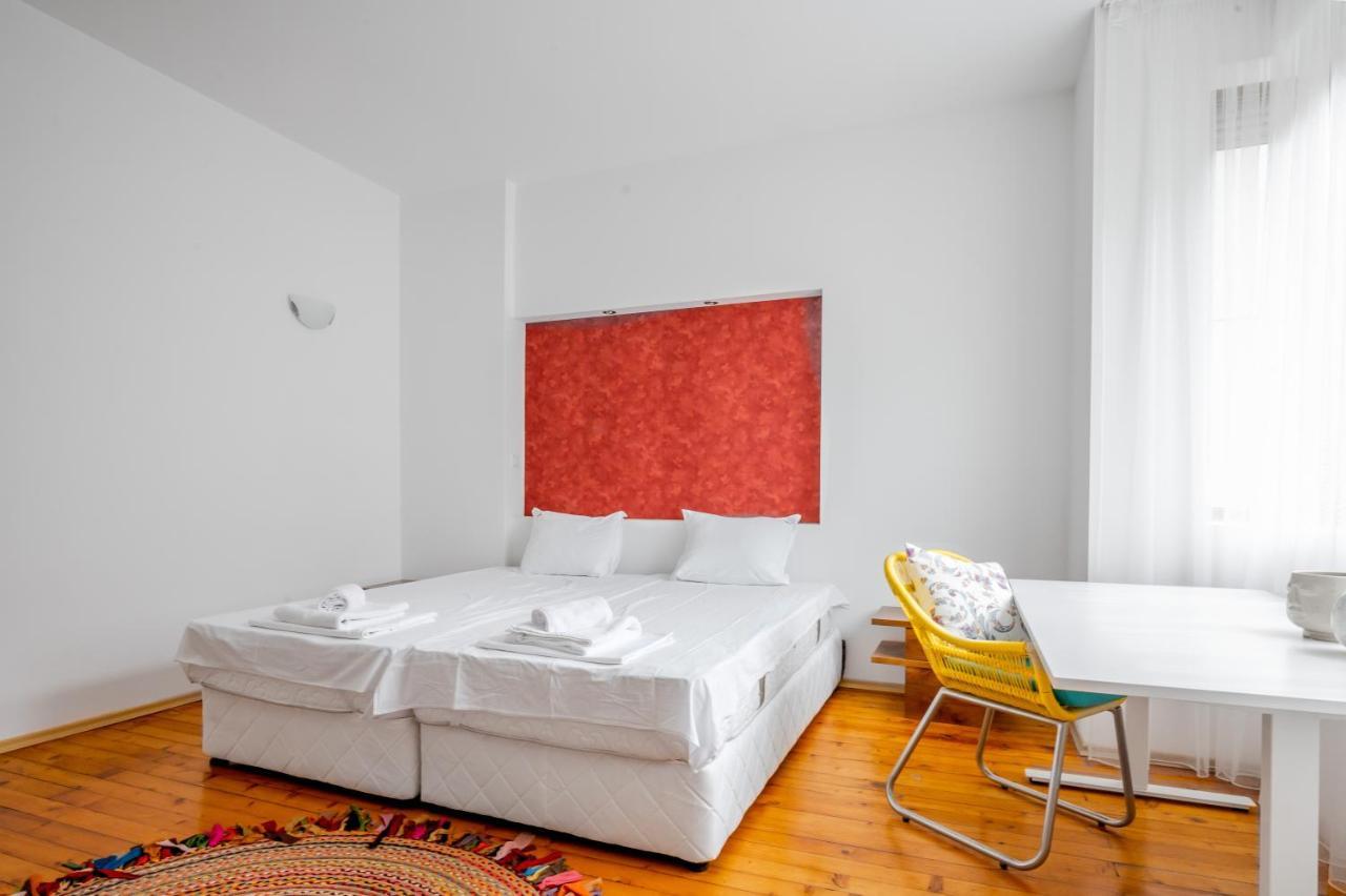 Sofia'S Vintage Gem: Spacious 2Bd Flat On Solunska公寓 外观 照片